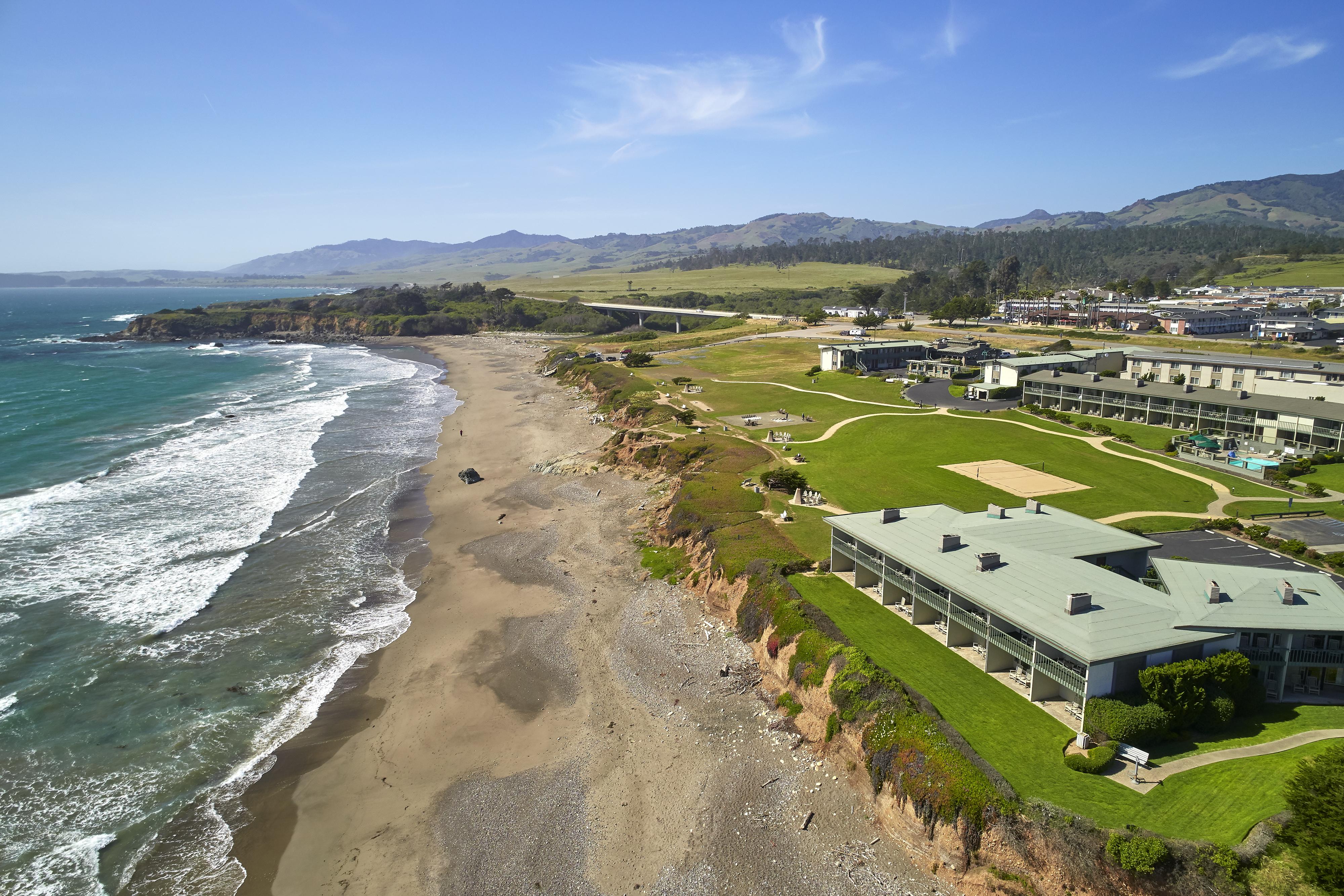Cavalier Oceanfront Resort San Simeon Exterior foto